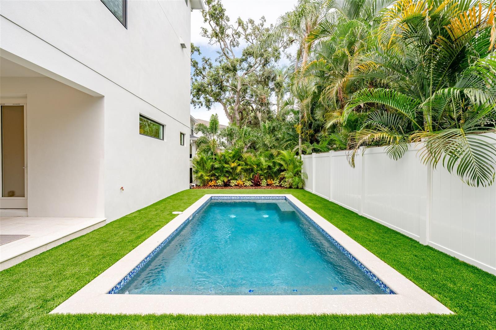 OAKELLARS - Residential