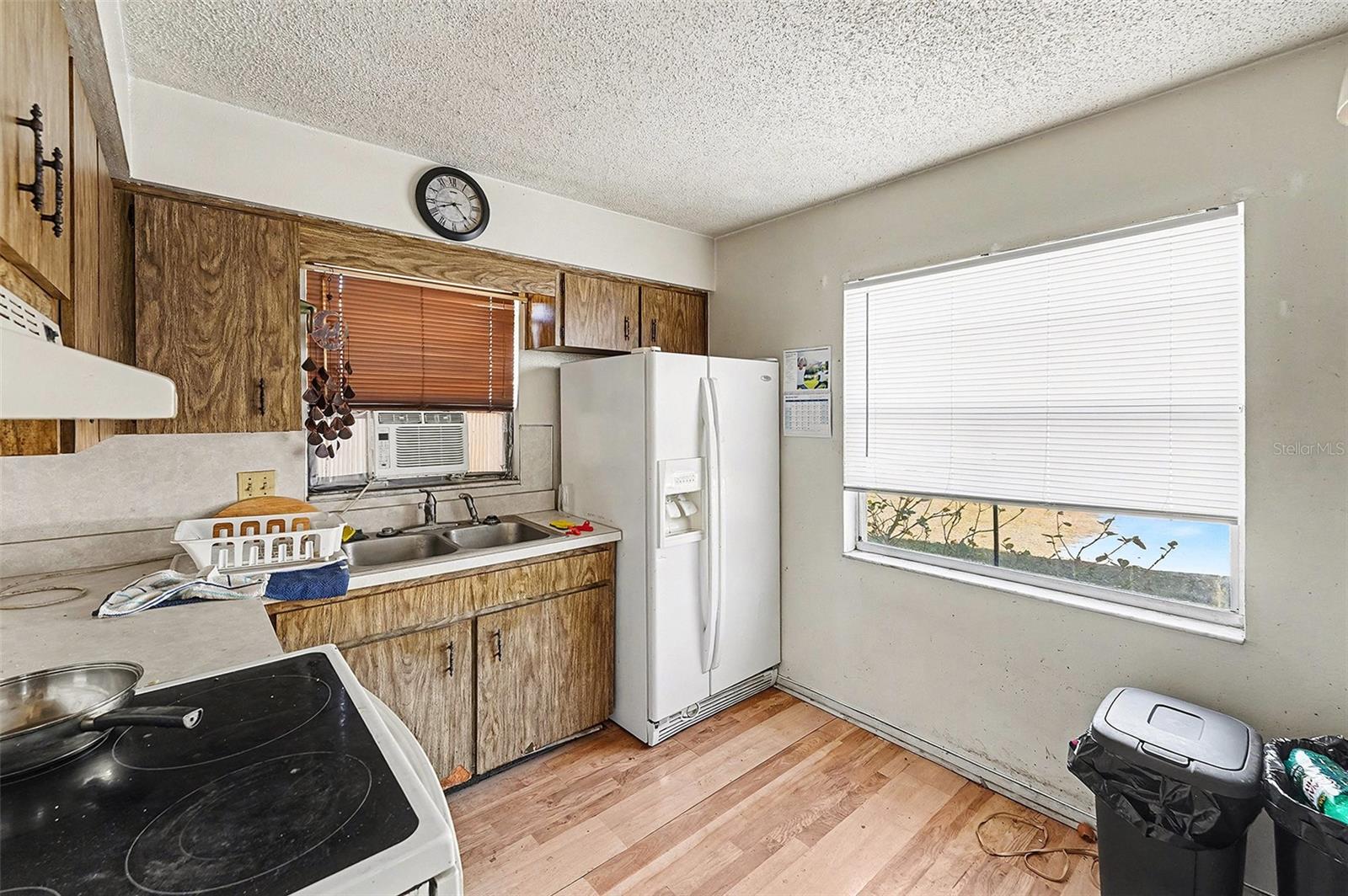 LAKE PALMS SEC 2 - Residential