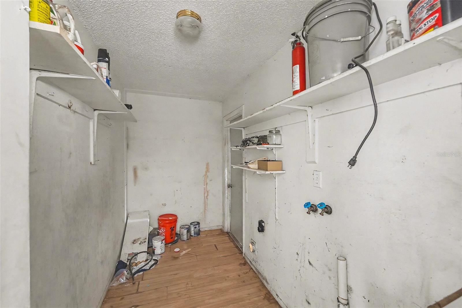 LAKE PALMS SEC 2 - Residential