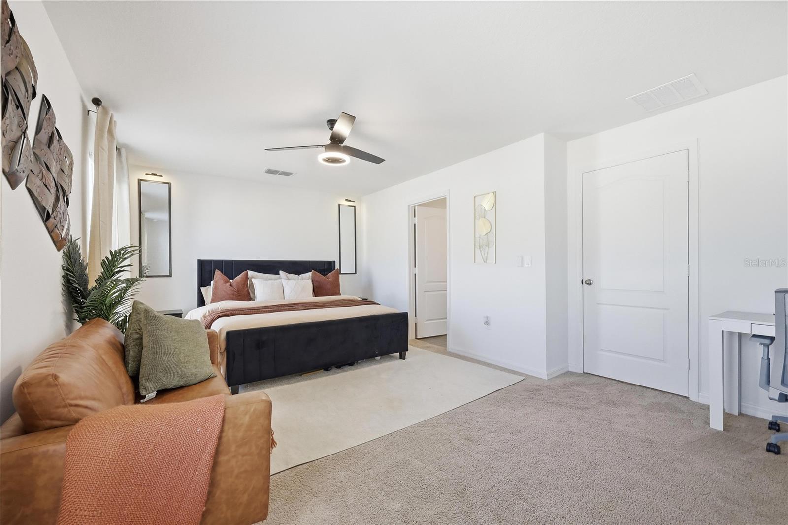 HAMLETS/TAVARES - Residential