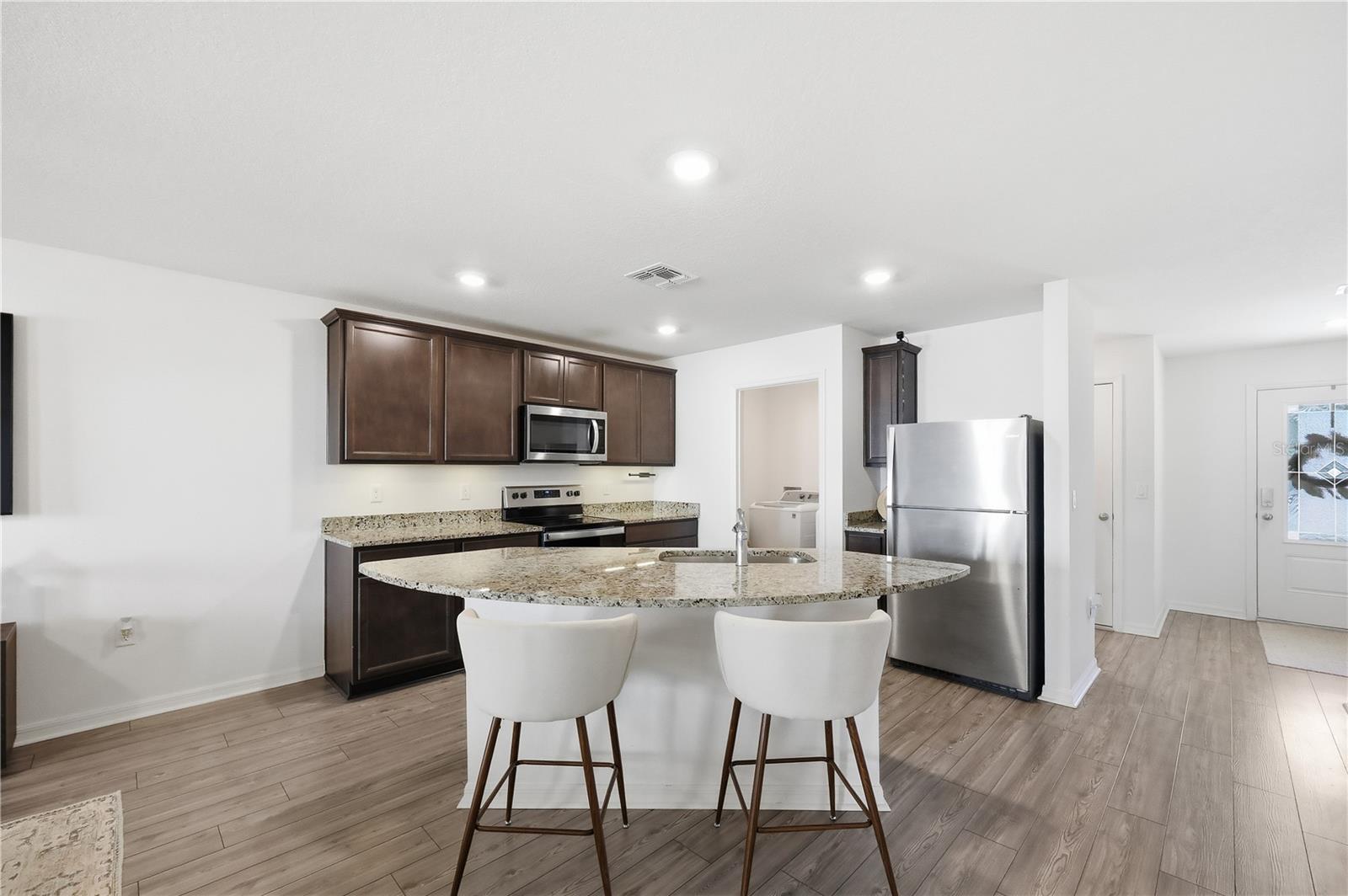 HAMLETS/TAVARES - Residential