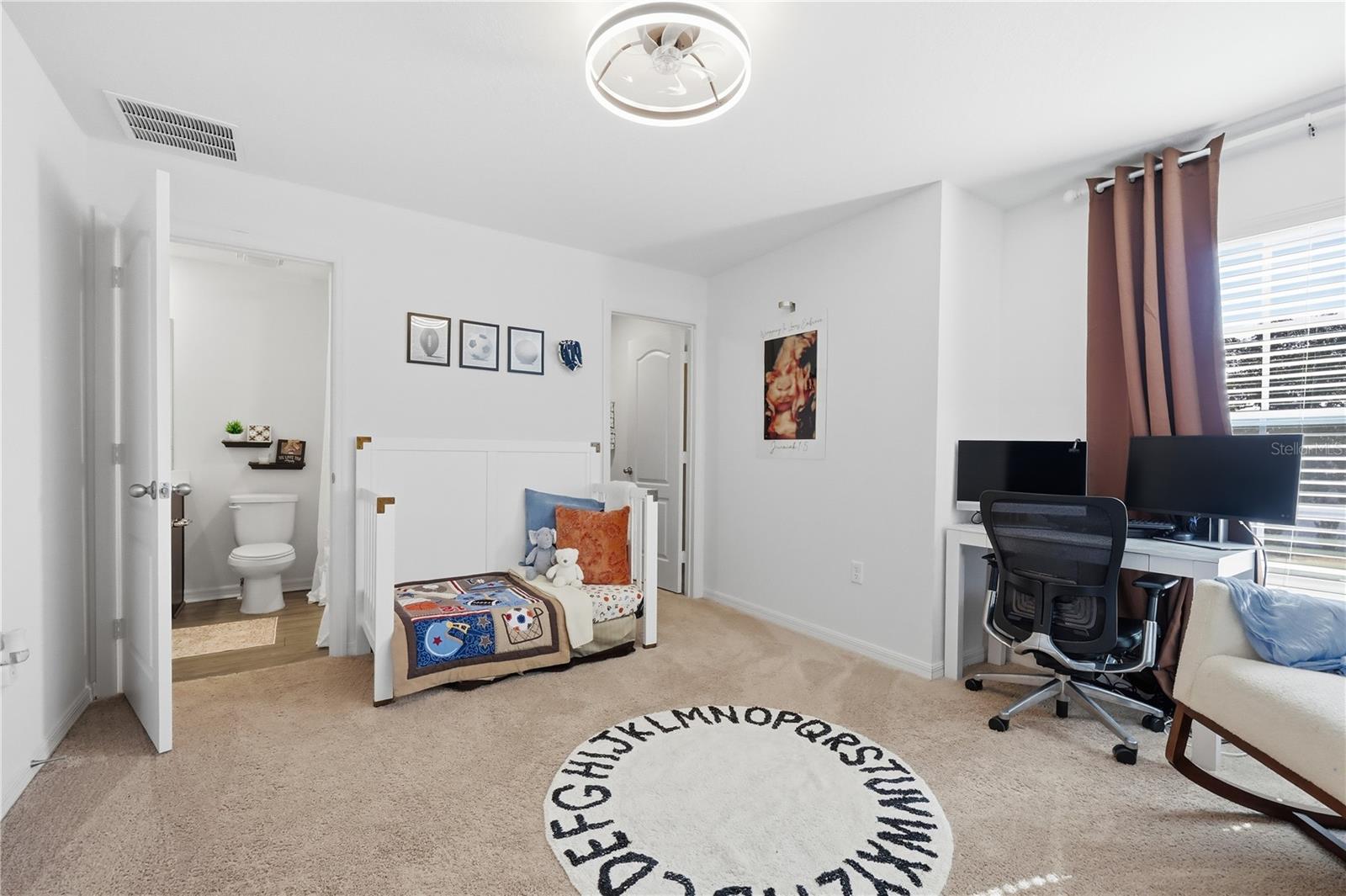 HAMLETS/TAVARES - Residential