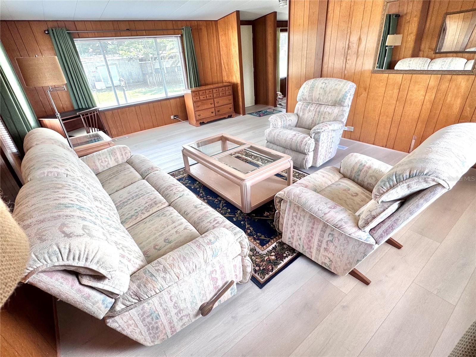 ALLANDALE - Residential