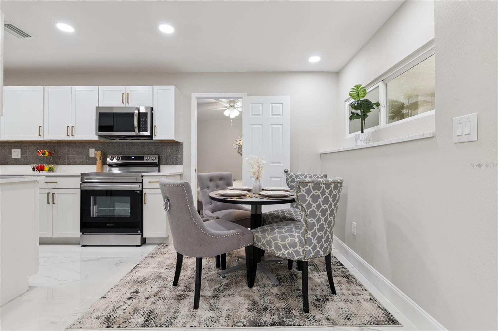 DUCK POND ADD TO CASSELBERRY - Residential