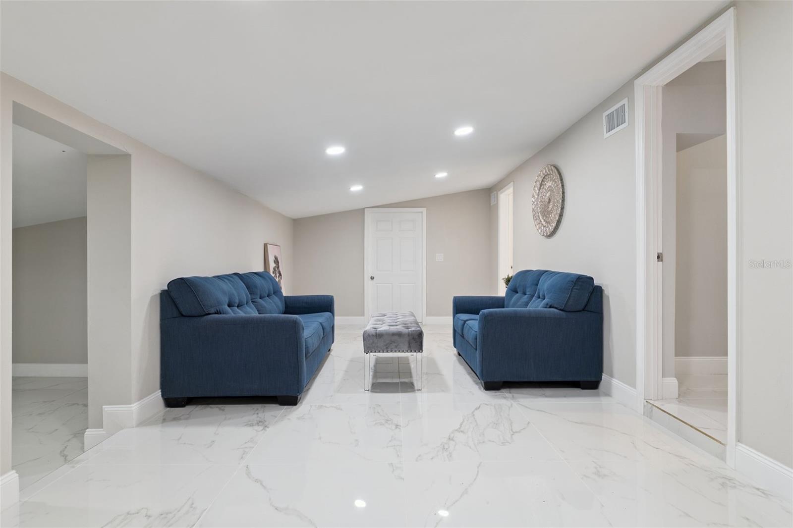 DUCK POND ADD TO CASSELBERRY - Residential