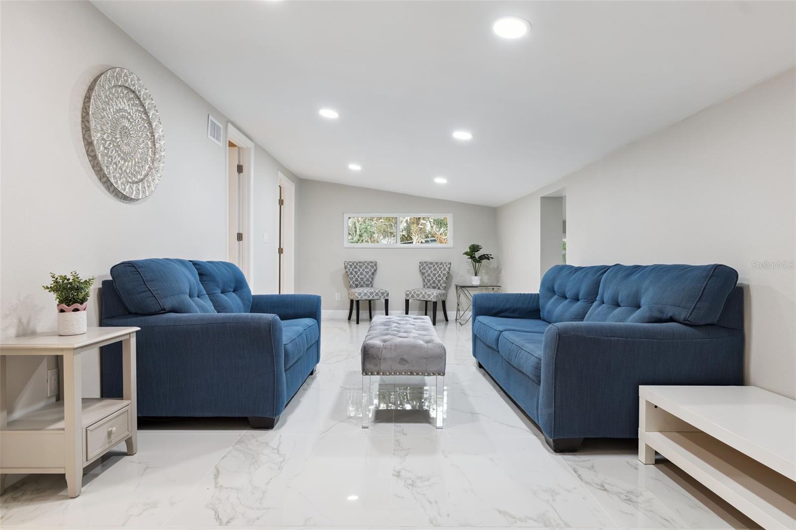 DUCK POND ADD TO CASSELBERRY - Residential