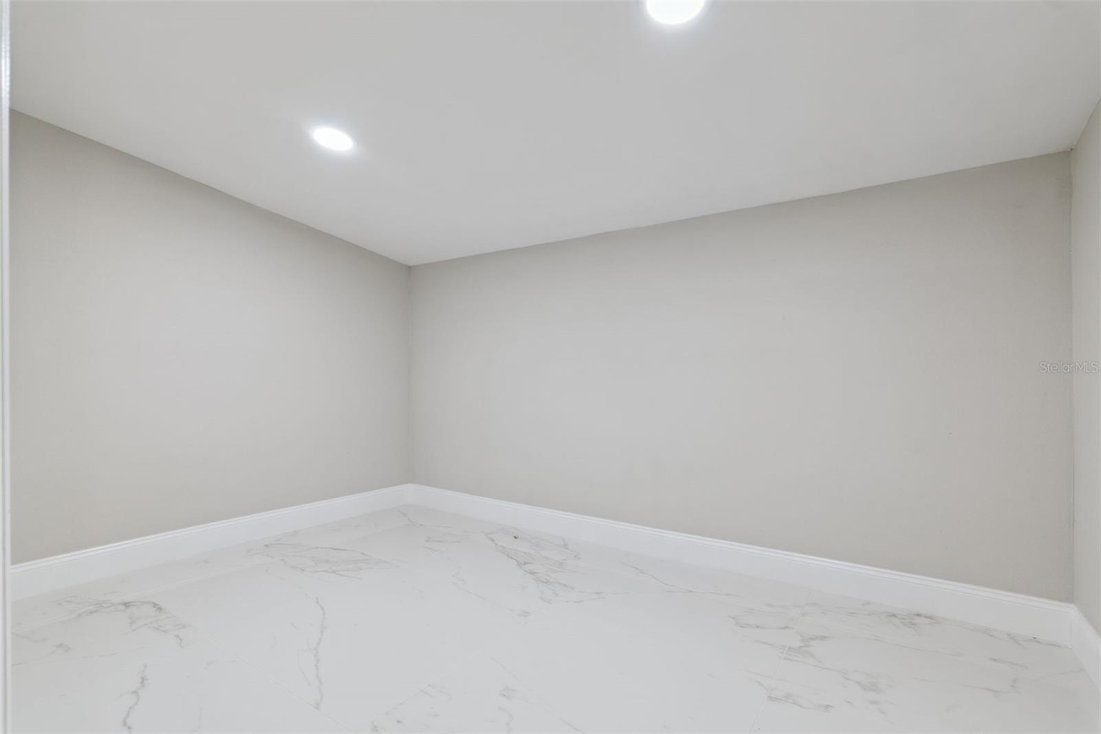 DUCK POND ADD TO CASSELBERRY - Residential