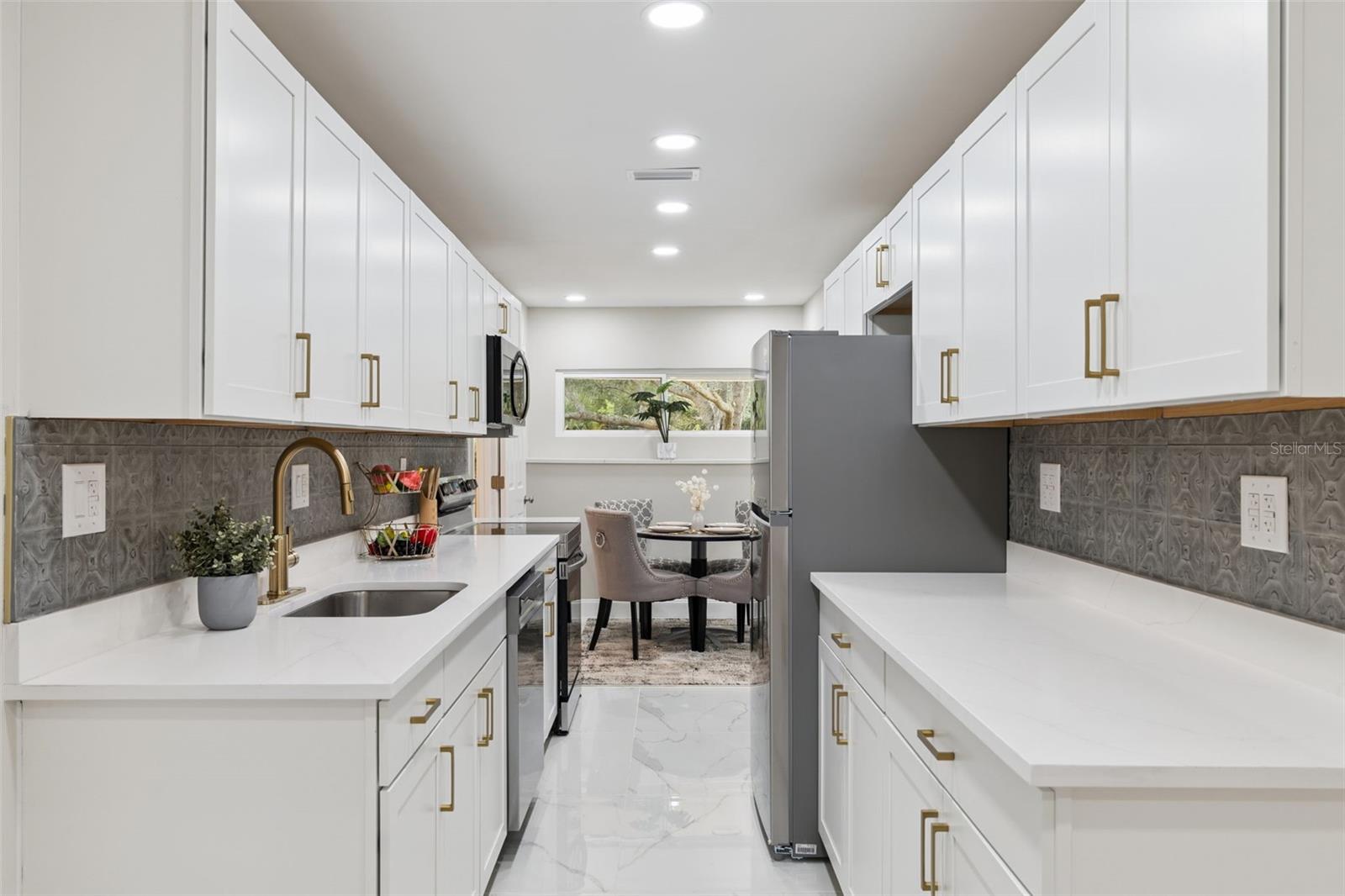 DUCK POND ADD TO CASSELBERRY - Residential