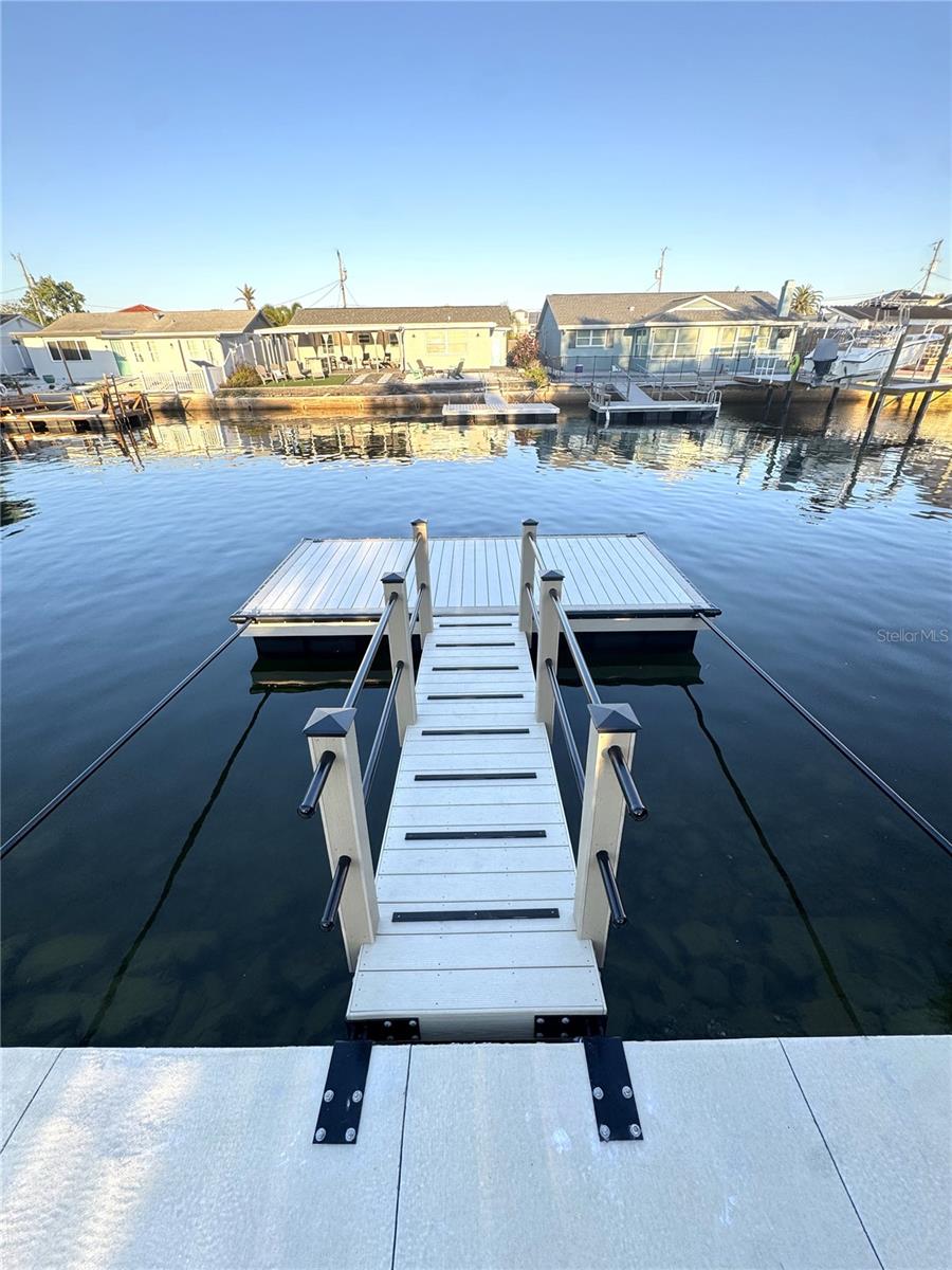 HUDSON BEACH ESTATES - Land