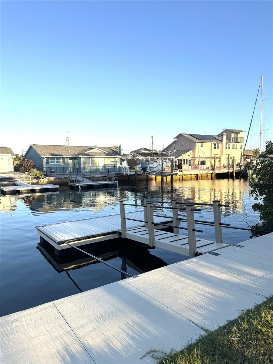 HUDSON BEACH ESTATES - Land