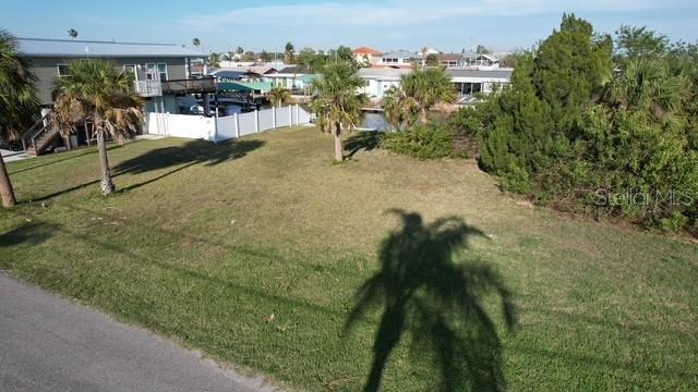 HUDSON BEACH ESTATES - Land