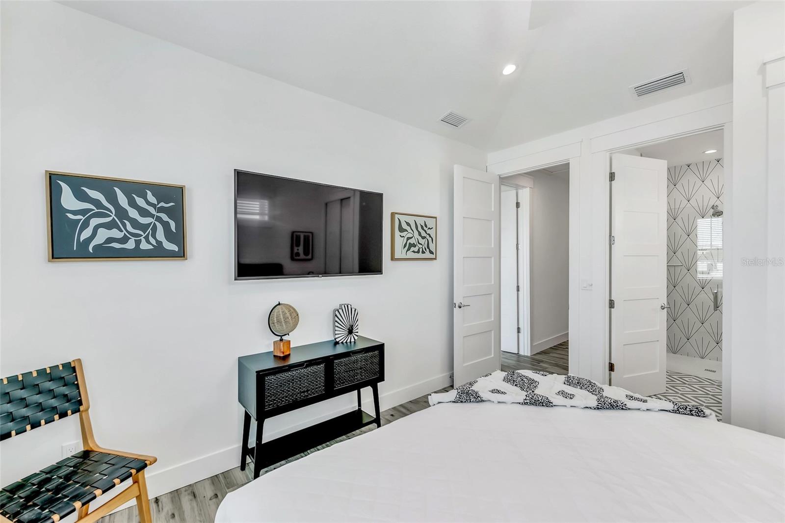 SARASOTA BEACH - Residential