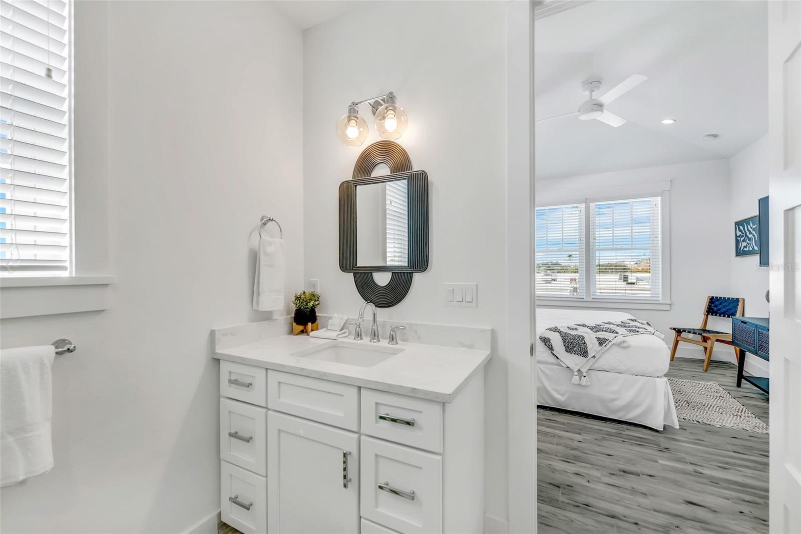 SARASOTA BEACH - Residential