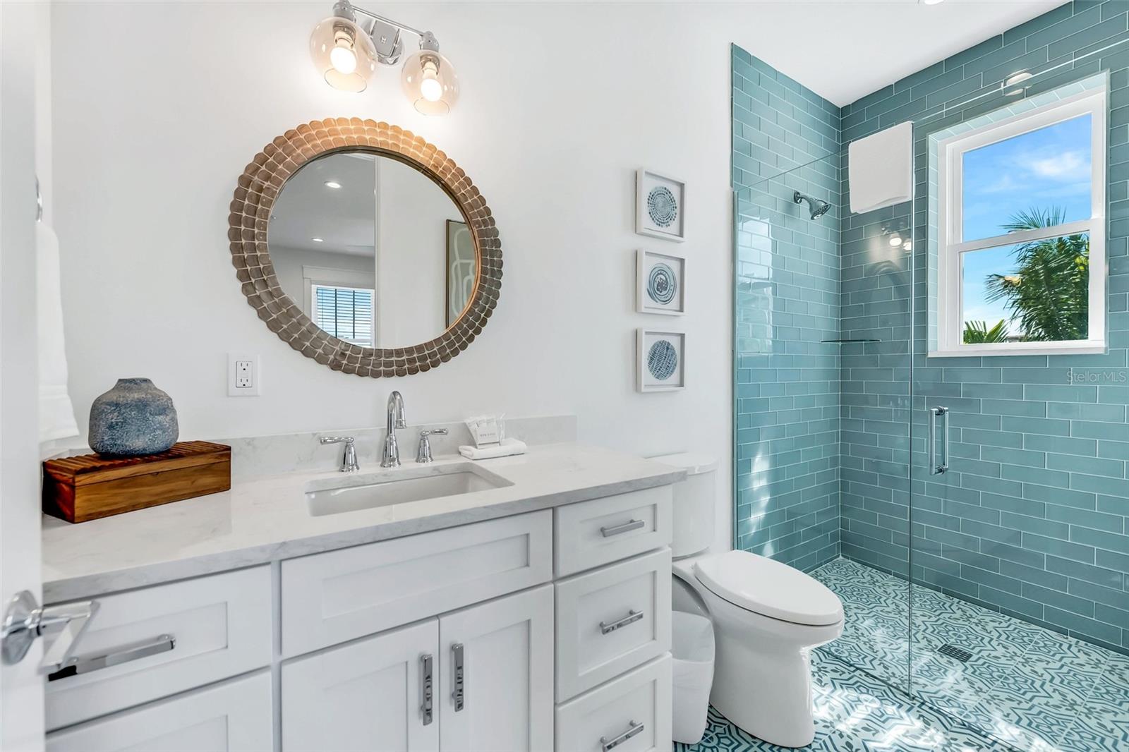 SARASOTA BEACH - Residential