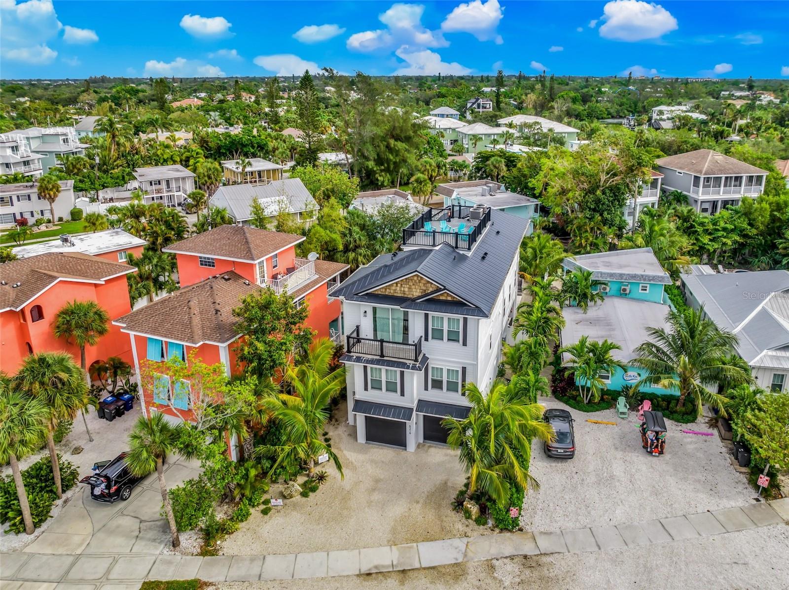 SARASOTA BEACH - Residential