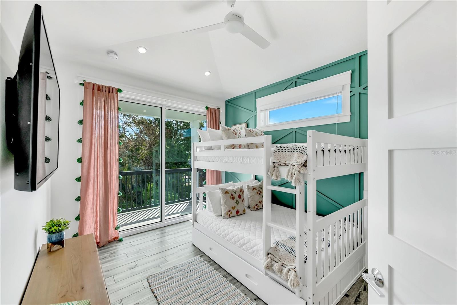 SARASOTA BEACH - Residential