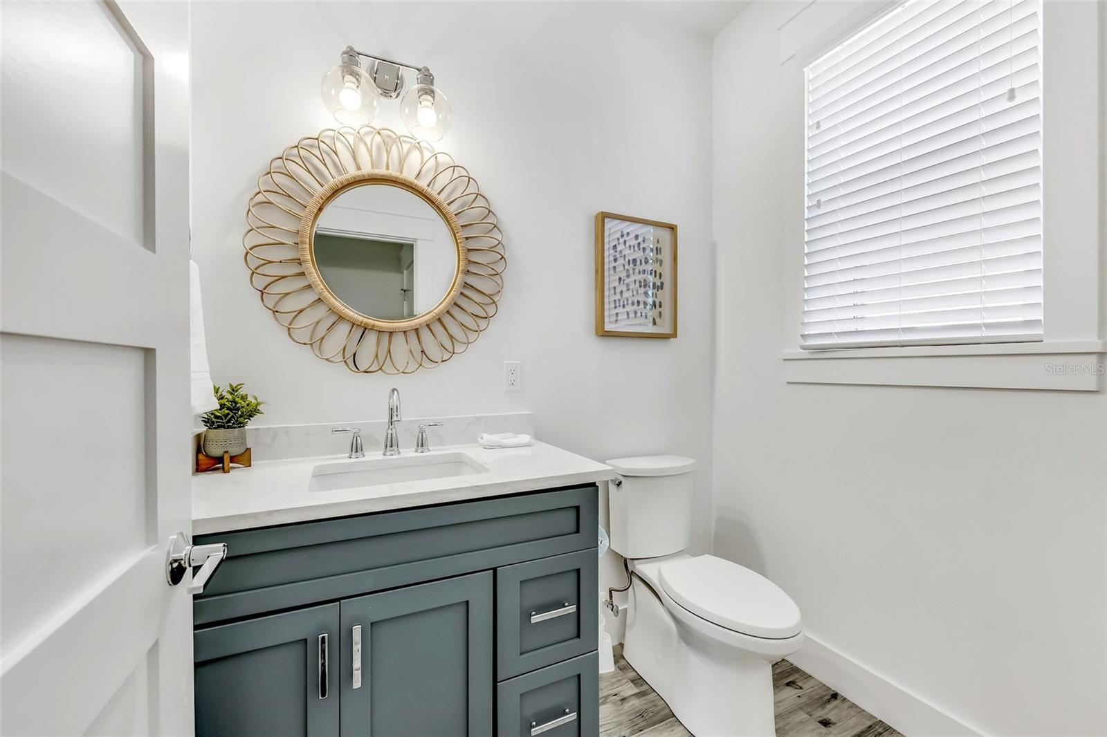 SARASOTA BEACH - Residential