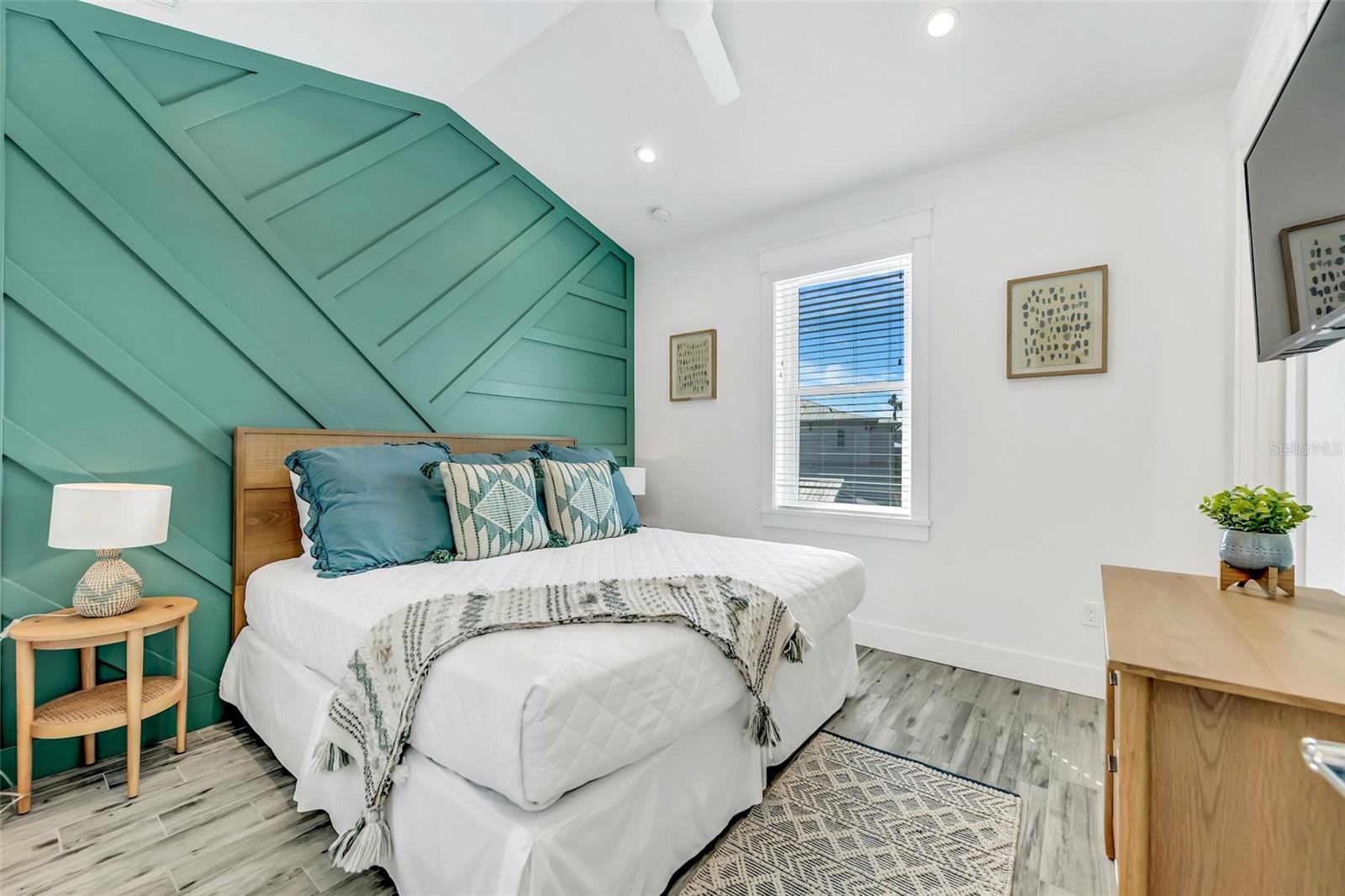 SARASOTA BEACH - Residential