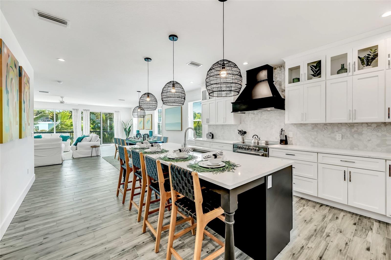 SARASOTA BEACH - Residential