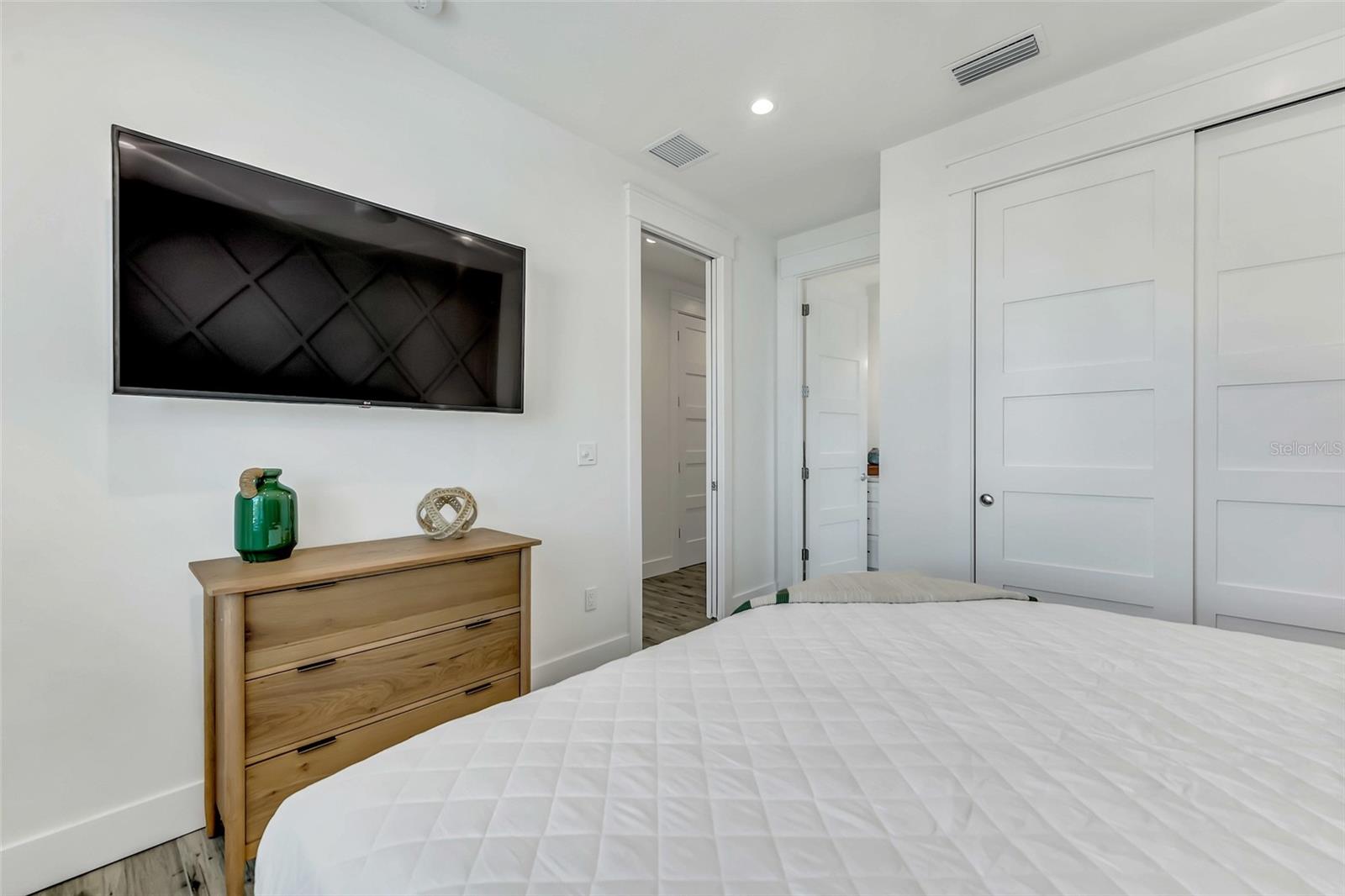 SARASOTA BEACH - Residential