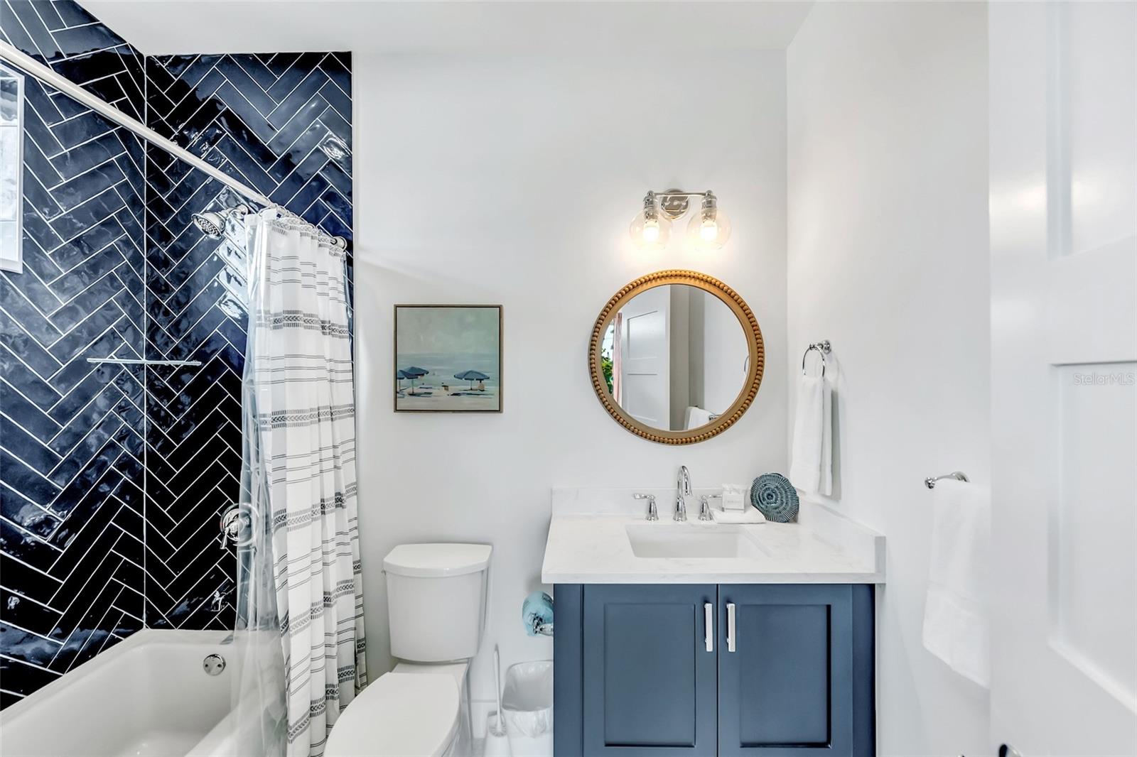 SARASOTA BEACH - Residential