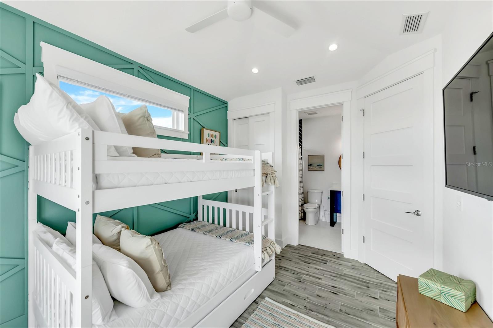 SARASOTA BEACH - Residential