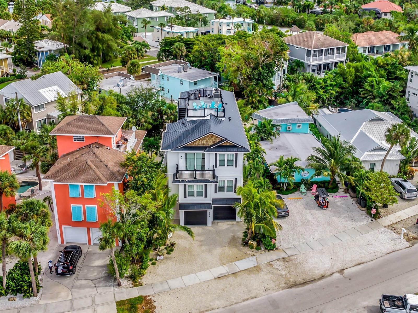 SARASOTA BEACH - Residential