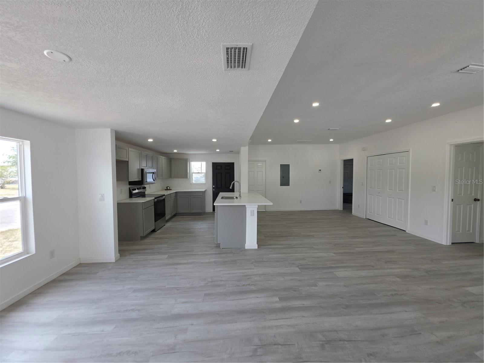201 DR J A WILTSHIRE AVENUE W