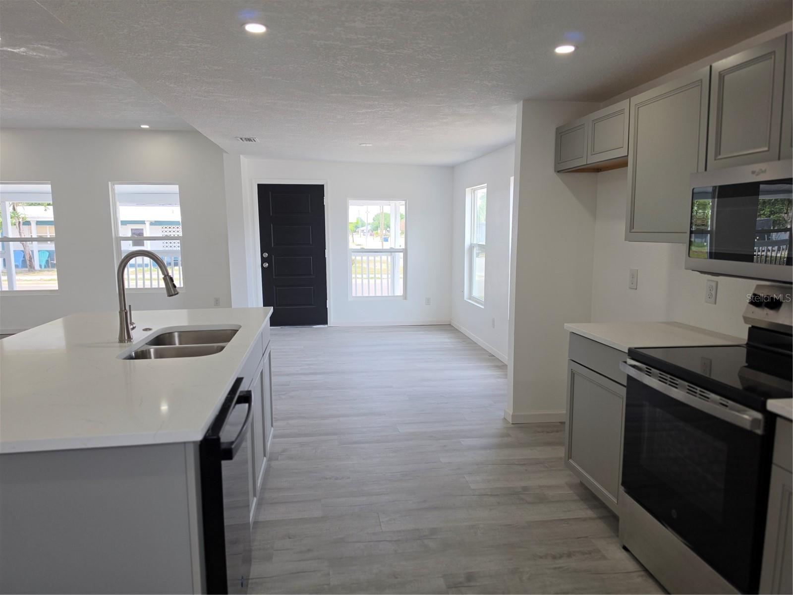 201 DR J A WILTSHIRE AVENUE W