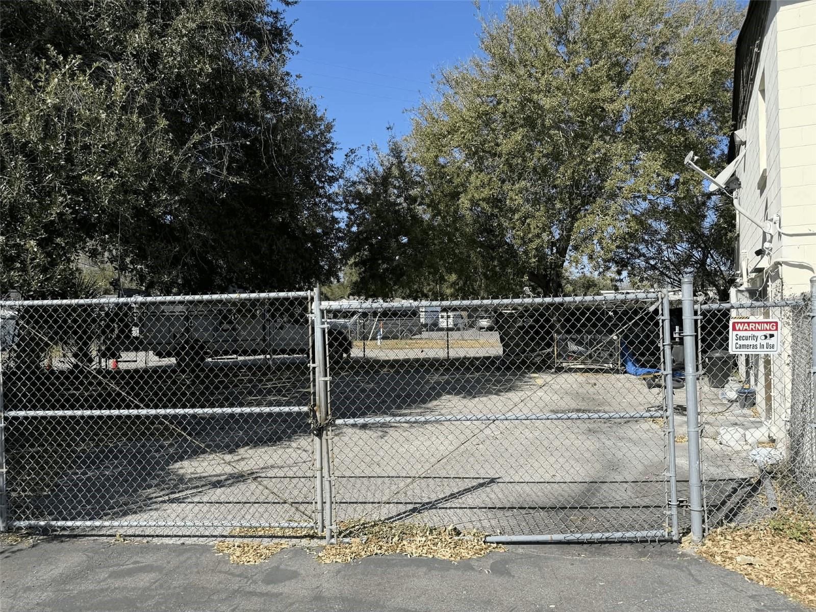 5508 EDGEWATER DRIVE