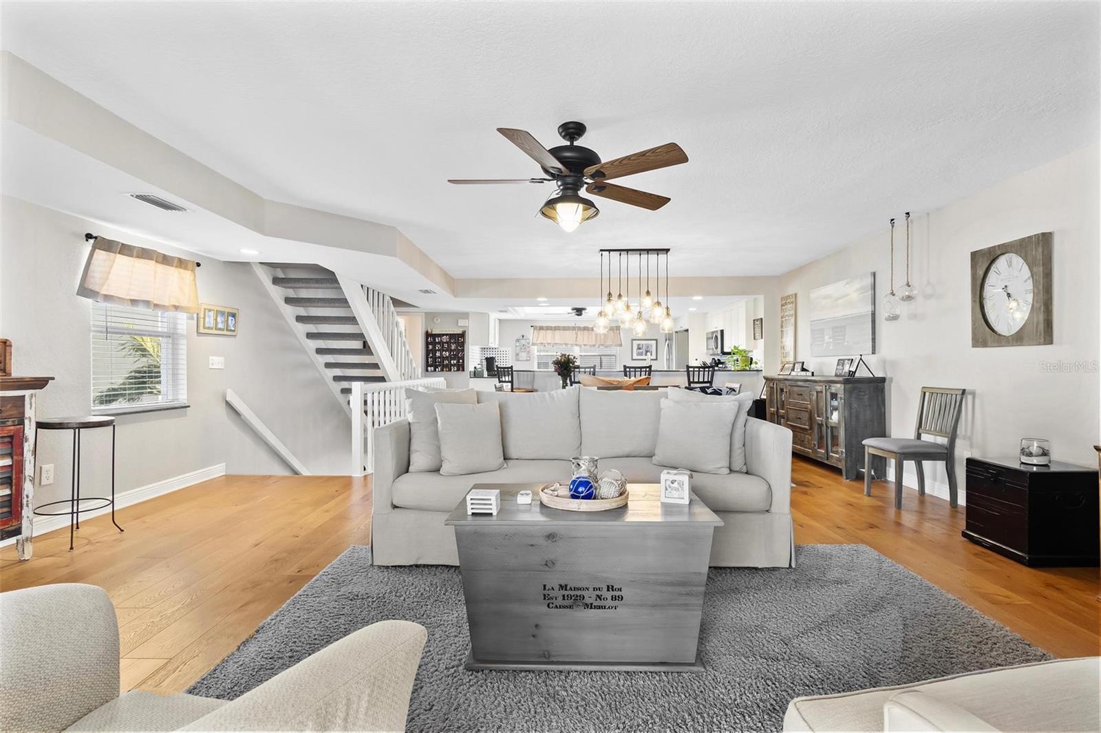 1101 PINELLAS BAYWAY S 206