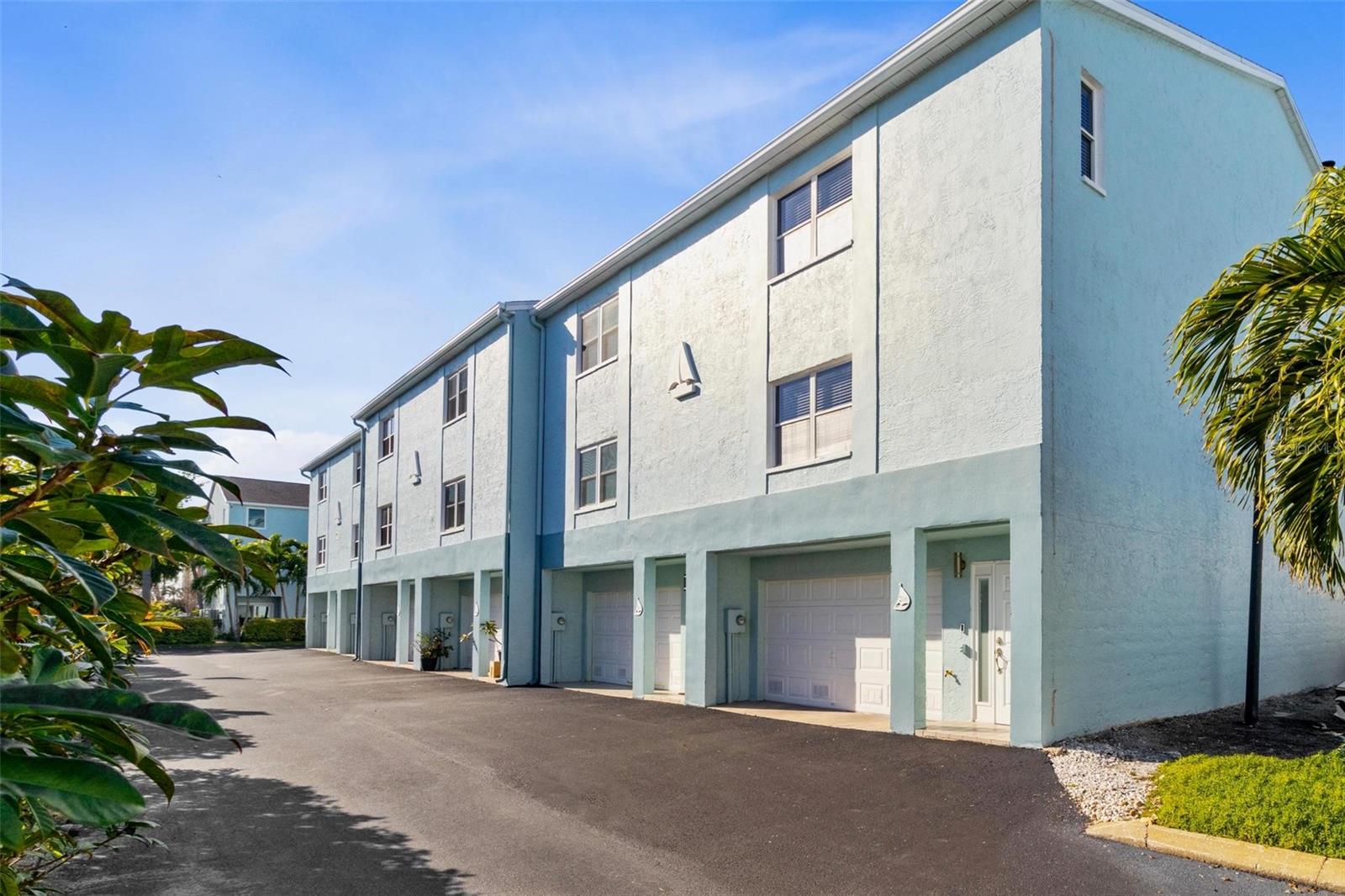 1101 PINELLAS BAYWAY S 206