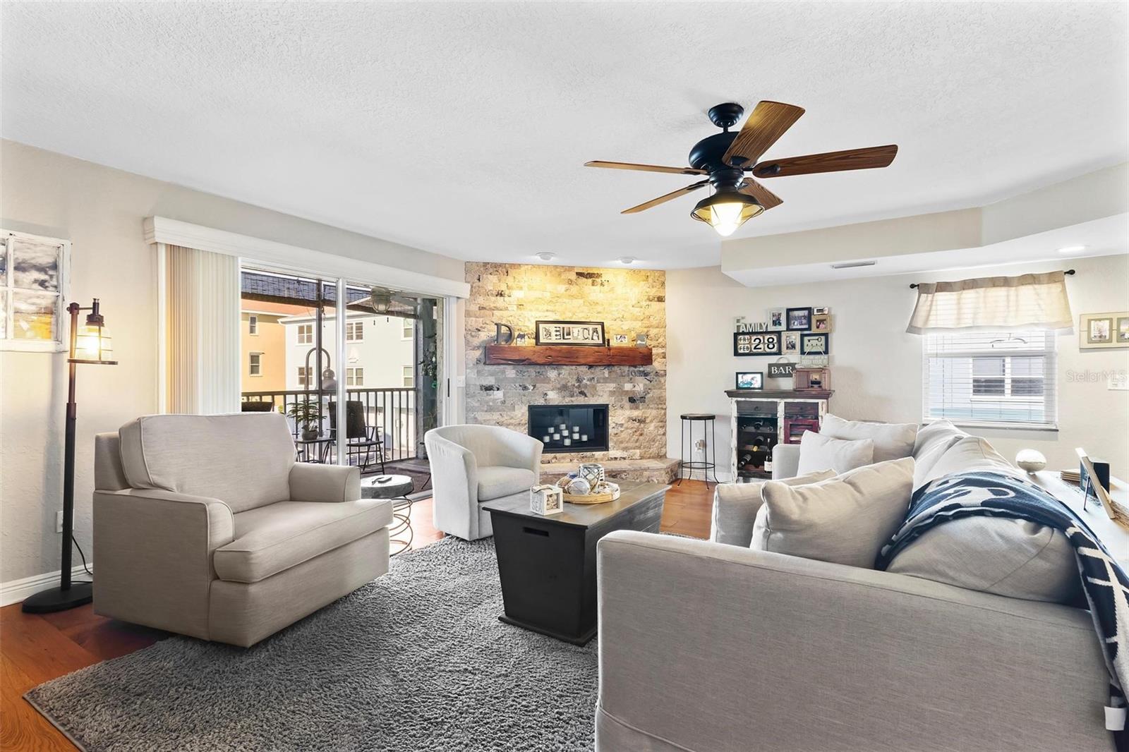 1101 PINELLAS BAYWAY S 206