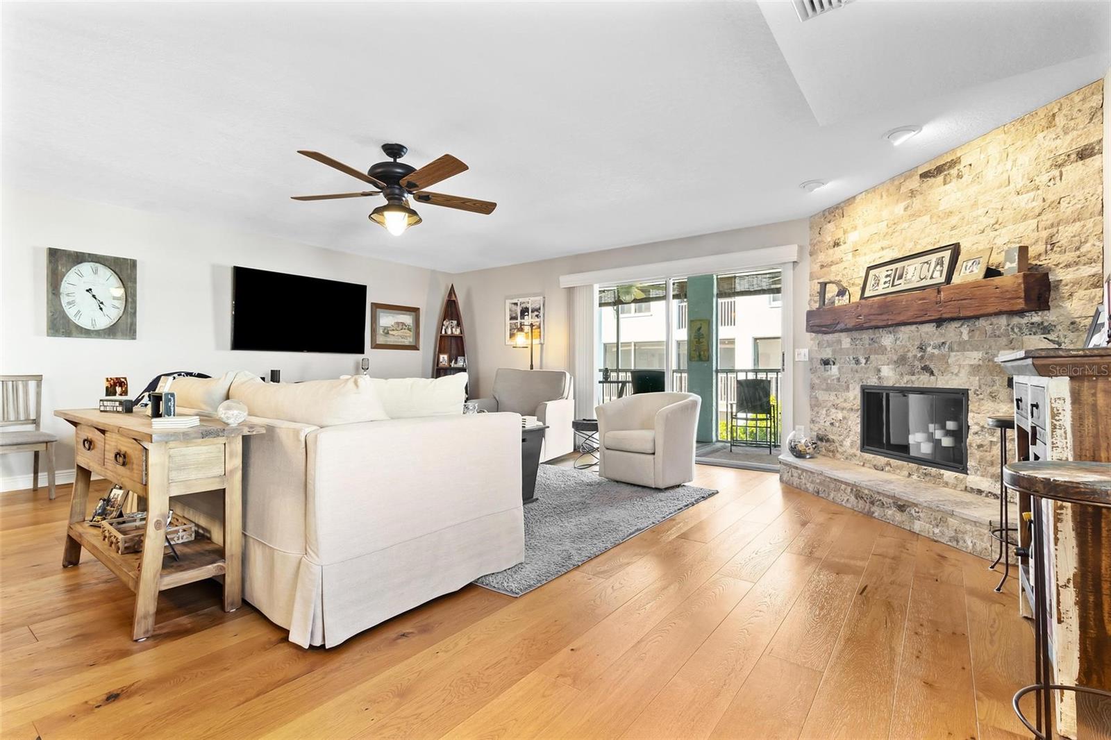 1101 PINELLAS BAYWAY S 206
