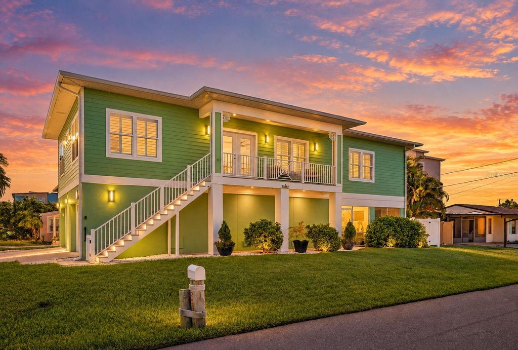 Photo of 205 162nd Avenue, Redington Beach, FL 33708 (MLS # TB8551276)