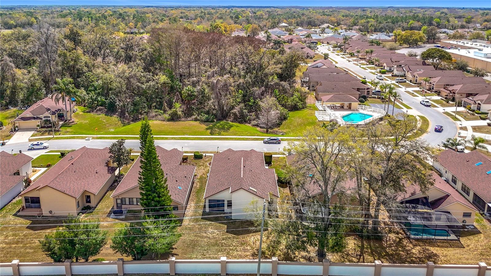 THE PRESERVE AT FAIRWAY OAKS - Residential