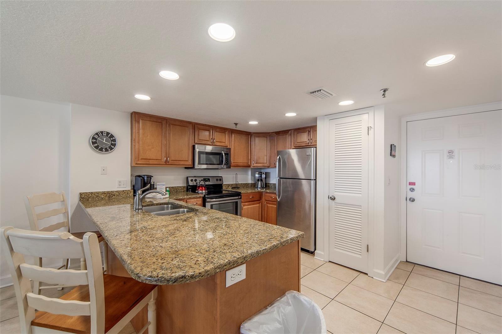 12901 GULF LANE 503