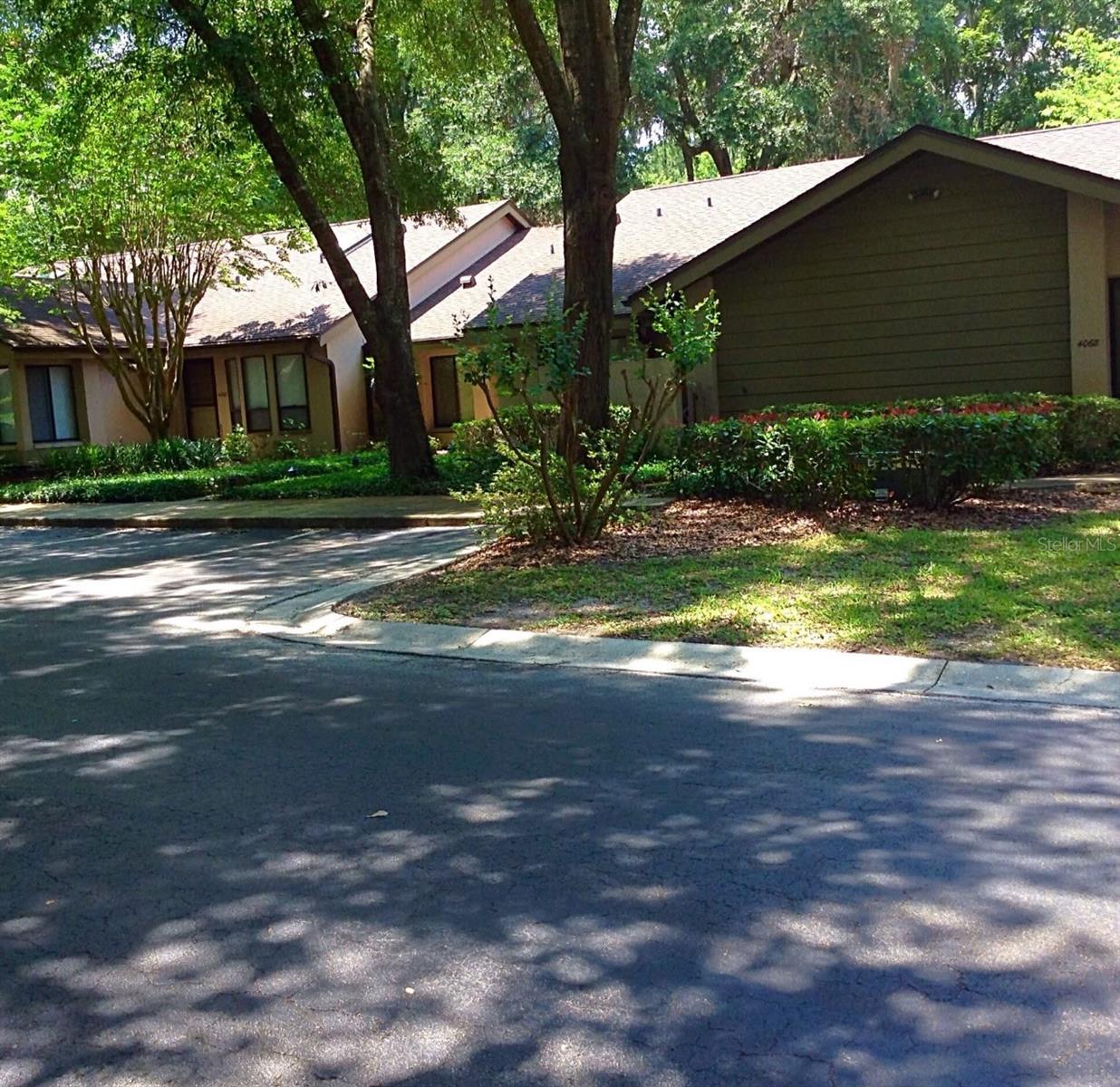 This 2 bedroom/2 bathroom condo offers LVP flooring throughout, laundry inside with washer and dryer. Screened patio with storage room. The condo is convenient walking distance to Publix, Fresh Market & Thornebrooke Village Shopping Center. Access to community amenities. Pets with owner approval and pet screening.