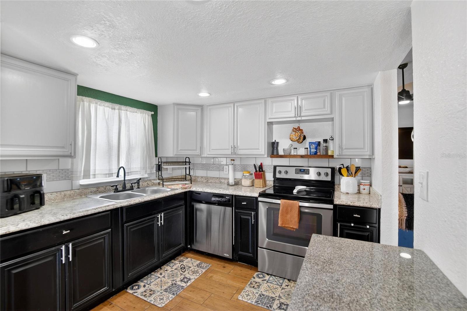 MATHEWS ADD TO SEFFNER - Residential