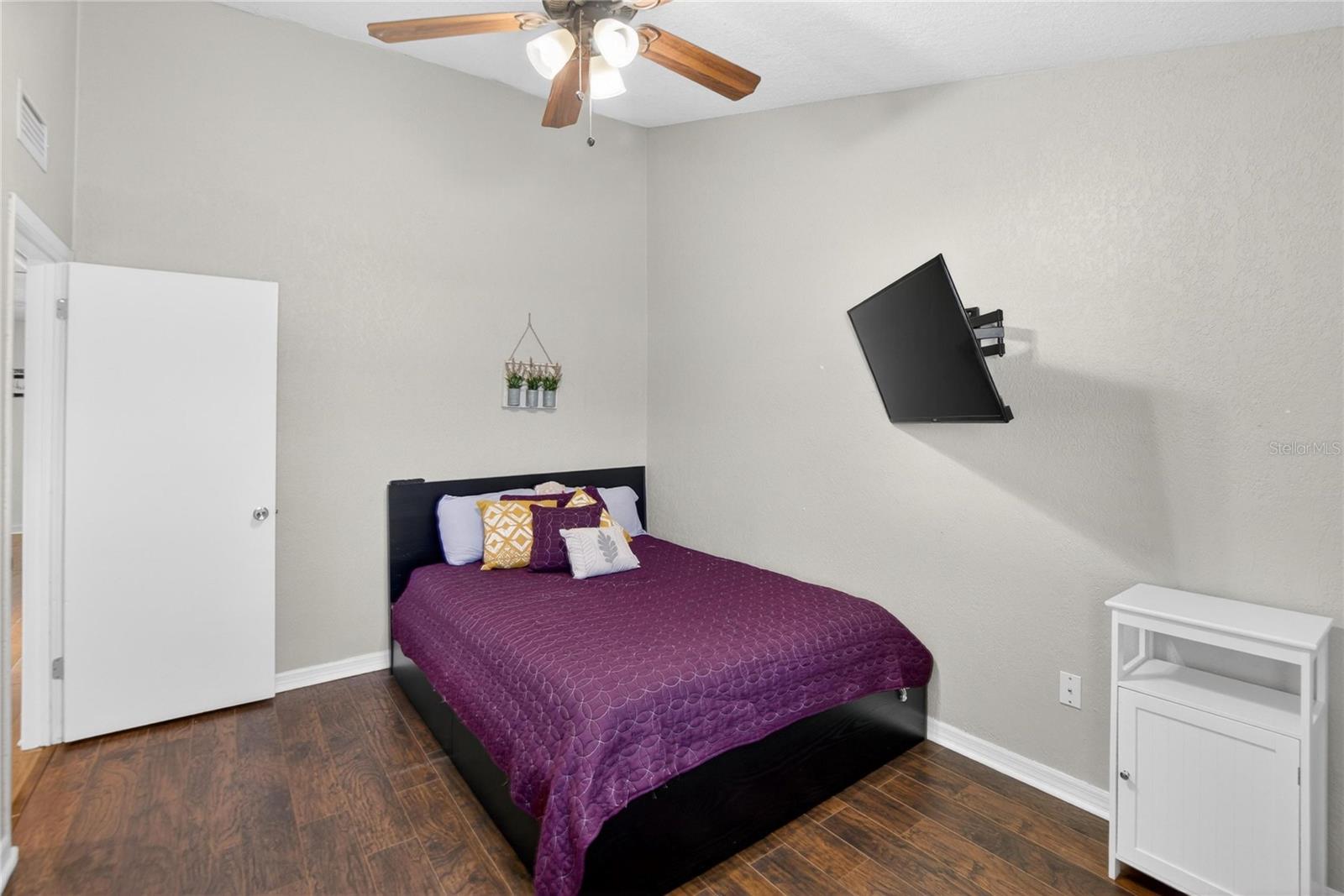 MATHEWS ADD TO SEFFNER - Residential