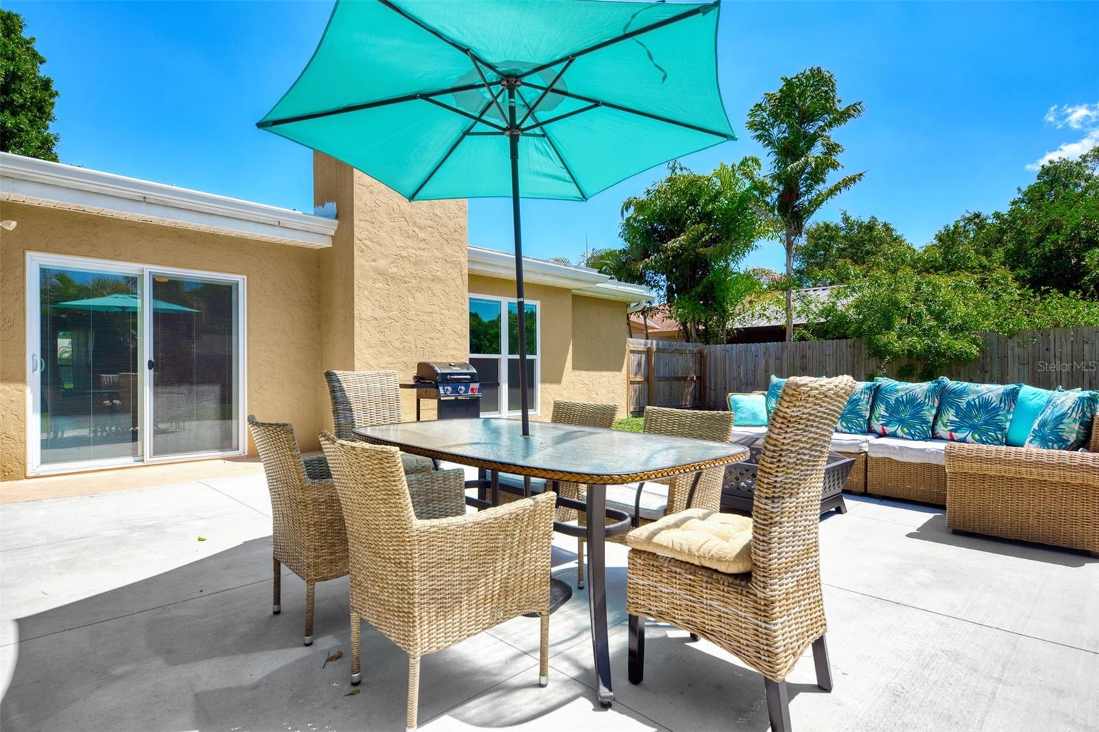 WOODS OF WHITFIELD - Residential Lease
