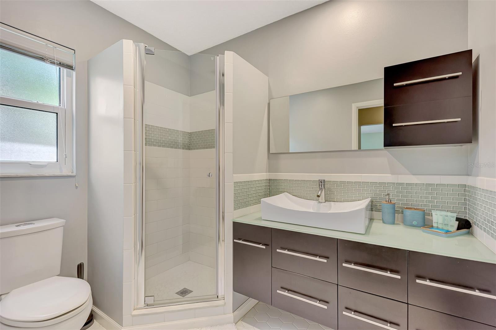 WOODS OF WHITFIELD - Residential Lease