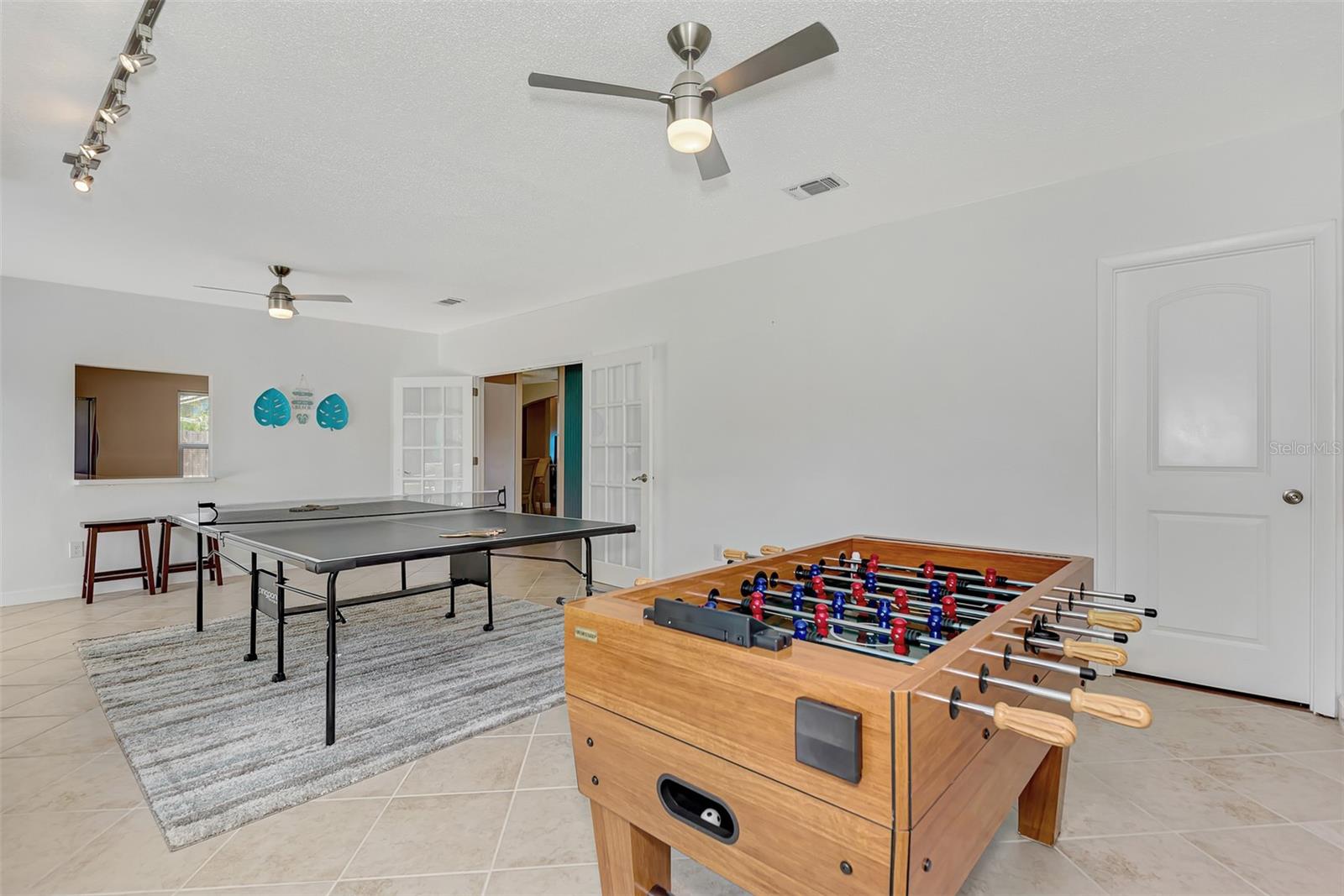 WOODS OF WHITFIELD - Residential Lease