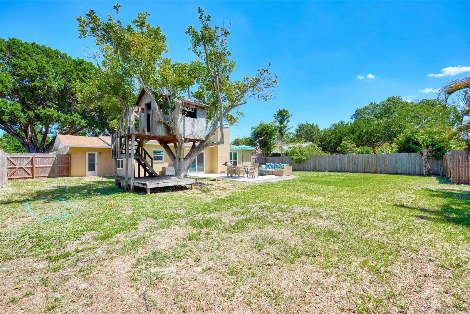 WOODS OF WHITFIELD - Residential Lease