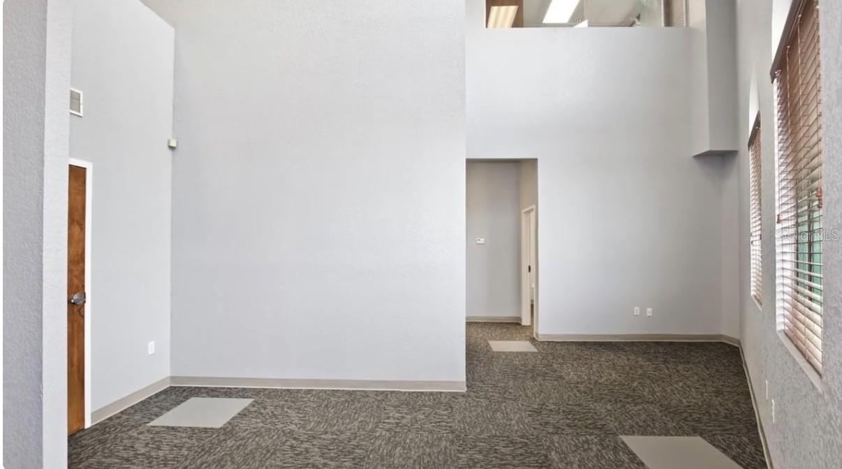 DREWTINA COMMERCE CENTER - Commercial Sale