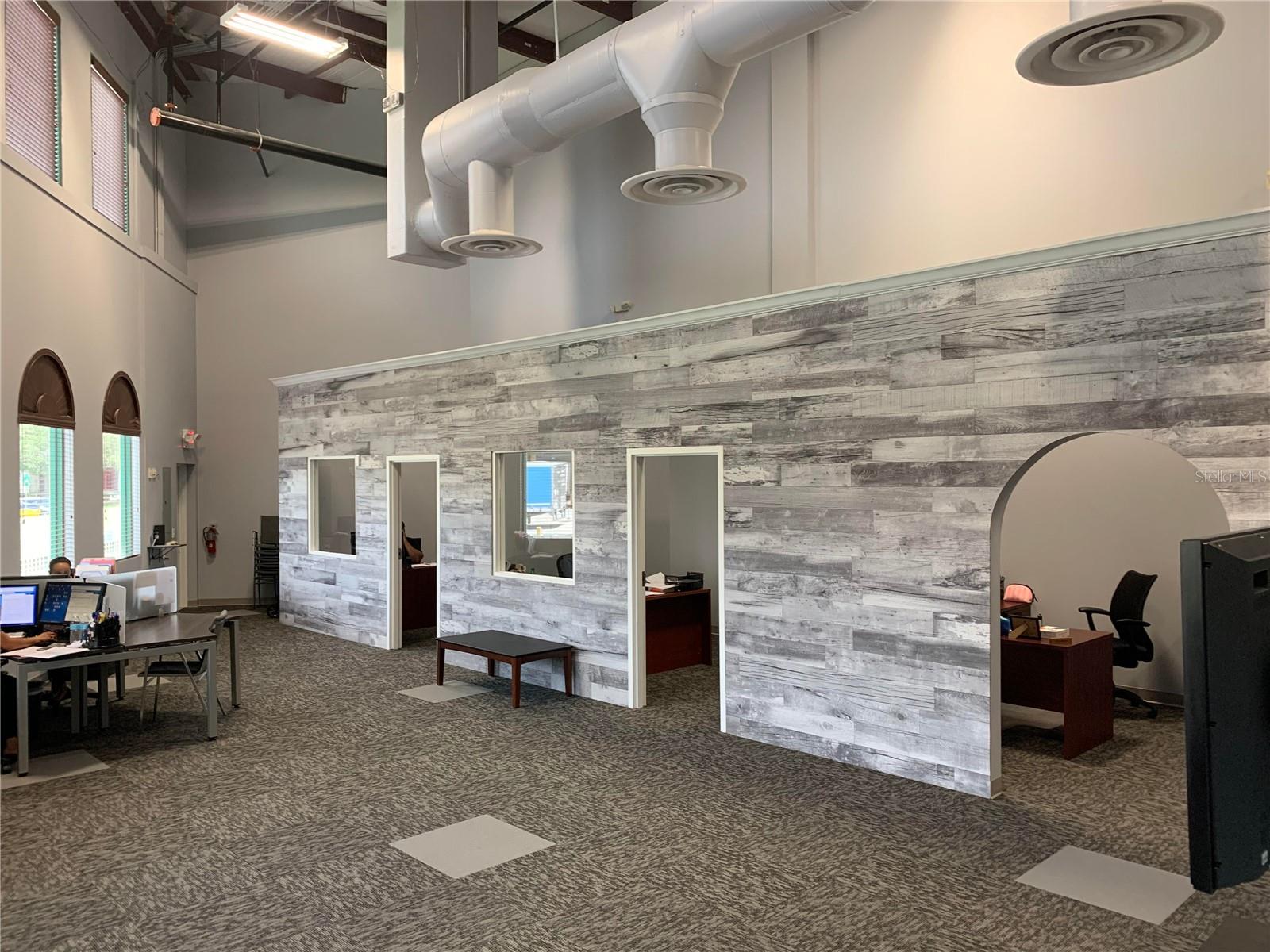 DREWTINA COMMERCE CENTER - Commercial Sale