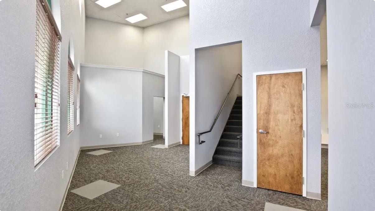 6881 KINGSPOINTE PARKWAY 1&2