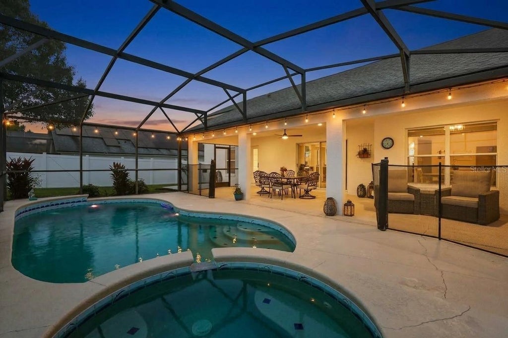 Photo of 3015 Samosa Hill Circle, Clermont, FL 34714 (MLS # O6440087)