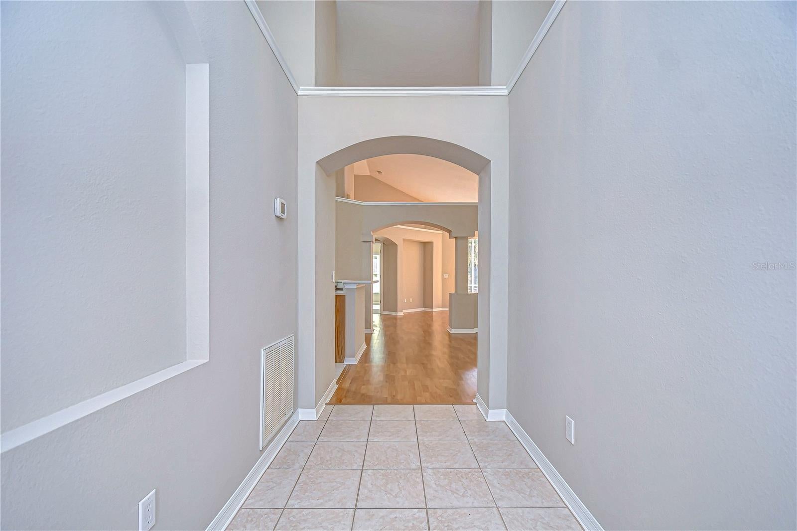 2529 CLARESIDE DRIVE