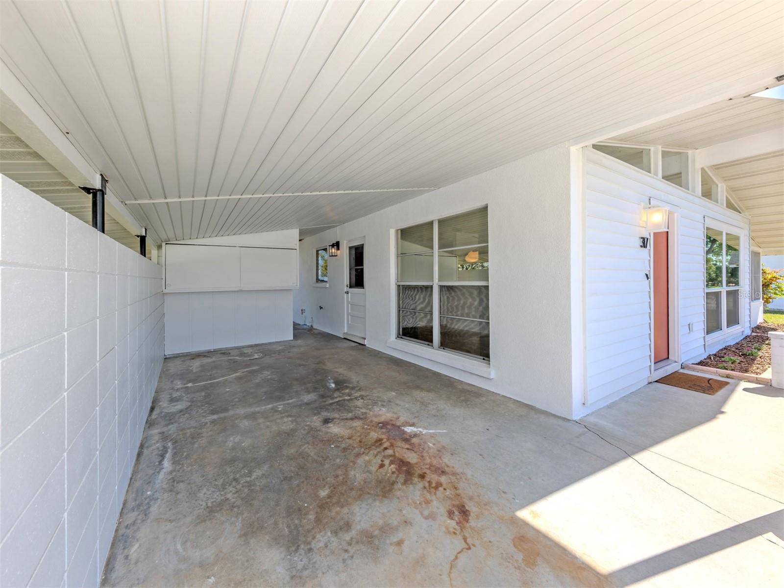 VENICE GARDENS - Residential